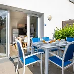 Aparthotel Odalys Domaine Des Pins - Bois De La Chaise 4*