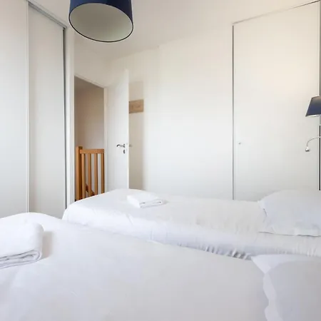 Odalys Domaine Des Pins - Bois De La Chaise Lägenhetshotell