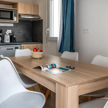 Résidence Odalys Le Domaine Des Pins Appart hôtel 4*