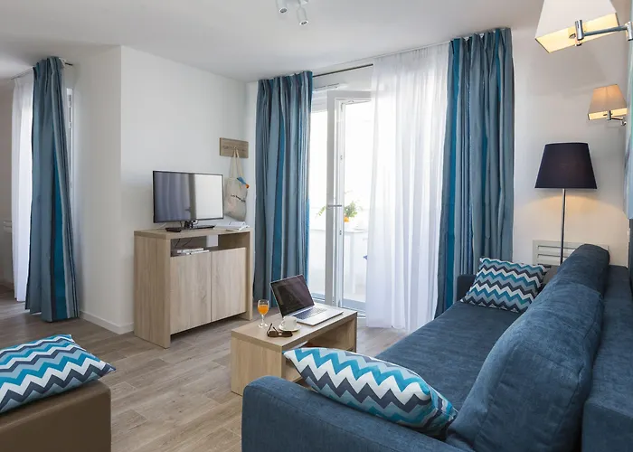 Odalys Domaine Des Pins - Bois De La Chaise 4*